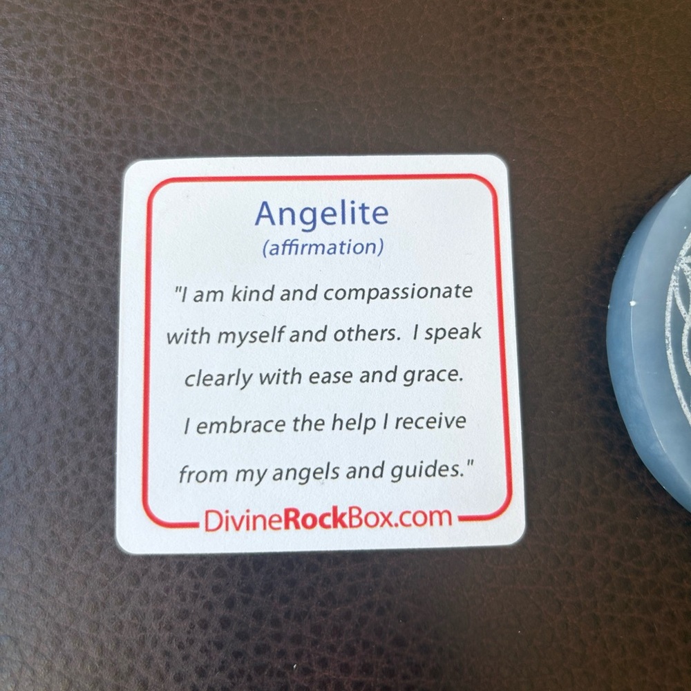 Angelite blue and white round flower of life crystal NWOT - Picture 4 of 4